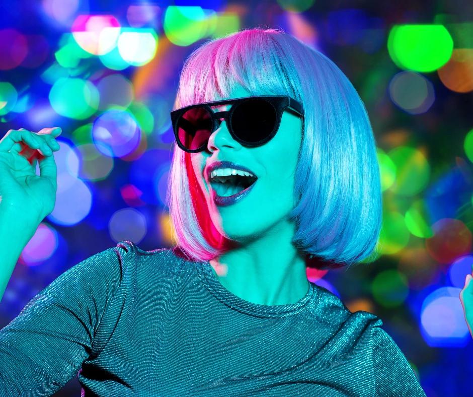 Tinute de Festival 2024: outfituri si idei la moda pentru Untold, Nostalgia, Saga, Summer Well, Neversea, Electric Castle