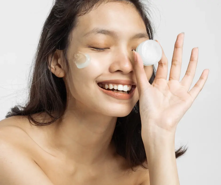 Cum sa aleg cea mai buna crema pentru tenul meu? Completeaza-ti rutina de ingrijire a pielii alaturi de cosmetice naturale certificate organic de la Mayie - Imagine 13