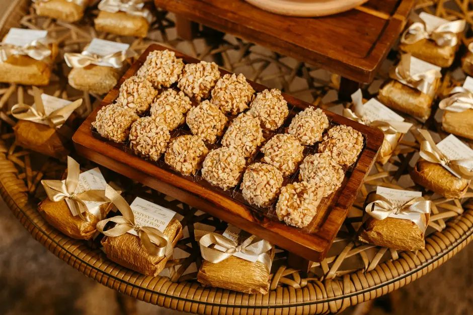cadou-valentinesday-bomboane.jpg
